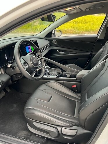 Hyundai Elantra 2022, 26,200 km - 1.6 л - Bakı