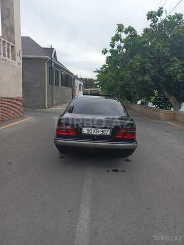Mercedes E 230 1997, 481,000 km - 2.3 l - Mingəçevir