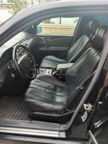 Mercedes E 230 1997, 481,000 km - 2.3 l - Mingəçevir