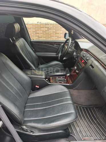 Mercedes E 230 1997, 481,000 km - 2.3 l - Mingəçevir