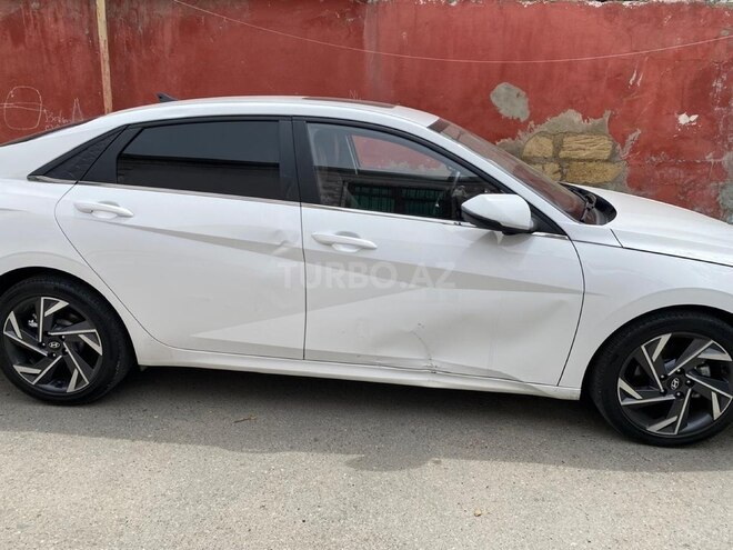 Hyundai Elantra 2024, 42,000 km - 1.5 л - Bakı