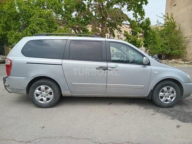 Kia Carnival 2005, 643,212 km - 2.5 l - Bakı