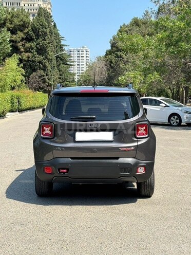 Jeep Renegade 2017, 94,270 km - 2.4 l - Bakı