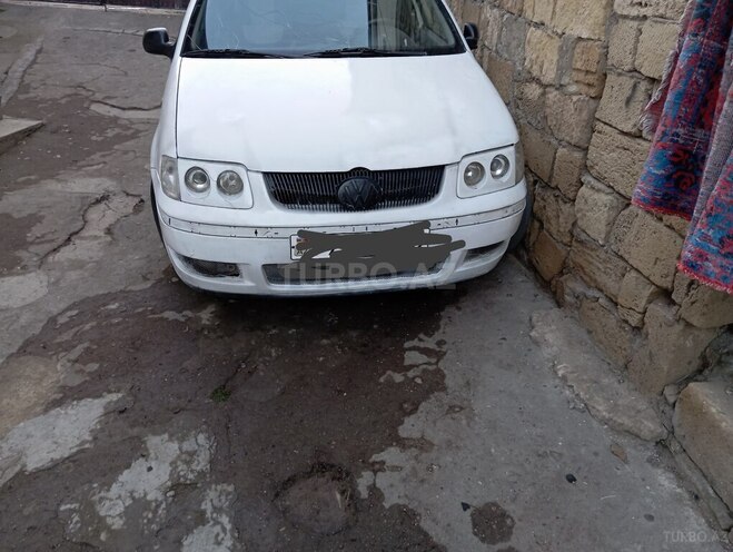 Volkswagen Polo 2001, 350,680 km - 1.4 l - Bakı