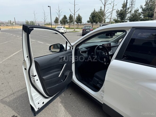 Toyota Corolla Cross 2024, 11,500 km - 2.0 л - Bakı