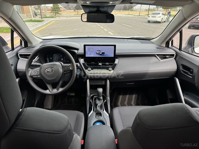 Toyota Corolla Cross 2024, 11,500 km - 2.0 л - Bakı