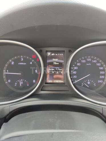 Hyundai Santa Fe 2016, 177,000 km - 2.2 l - Bakı