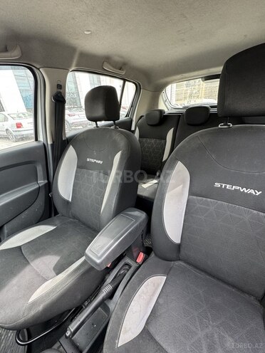 Renault Sandero Stepway 2016, 161,000 km - 1.6 l - Bakı