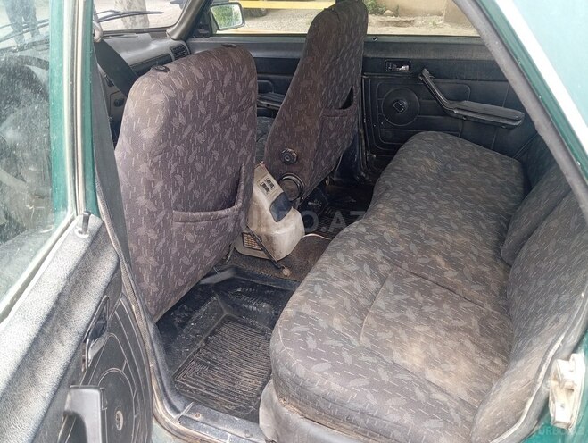 GAZ 3110 1999, 120,000 km - 2.4 l - Gəncə