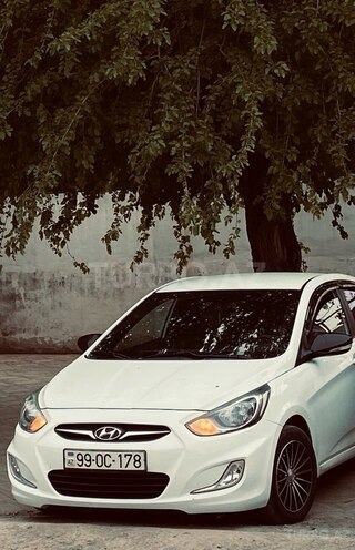 Hyundai Accent 2013, 220,000 km - 1.4 l - Bakı
