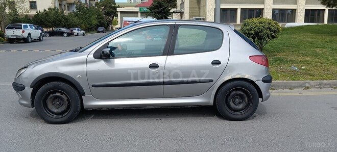 Peugeot 206 2007, 231,000 km - 1.4 l - Bakı
