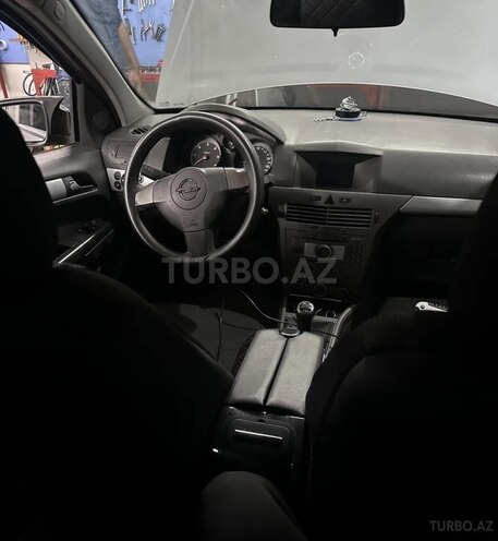 Opel Astra 2005, 190,000 km - 1.3 l - Bakı