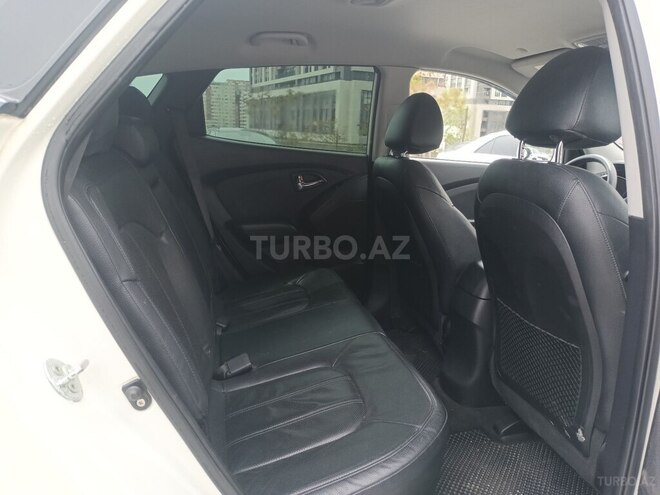 Hyundai ix35 2010, 113,800 km - 2.0 l - Bakı