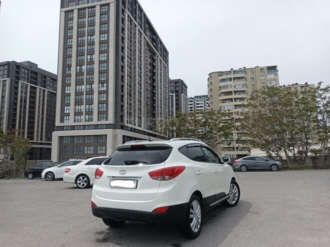 Hyundai ix35 2010, 113,800 km - 2.0 l - Bakı