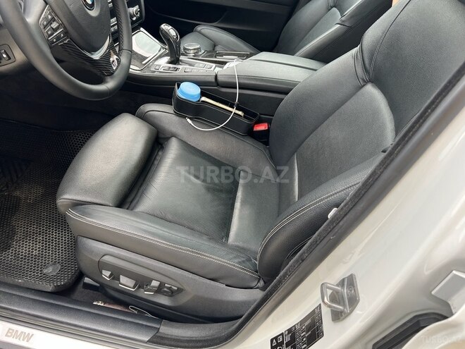 BMW 530 2015, 215,000 km - 3.0 л - Bakı