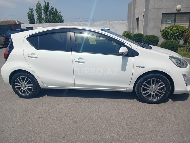 Toyota Aqua 2016, 76,000 km - 1.5 l - Bakı