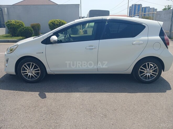Toyota Aqua 2016, 76,000 km - 1.5 l - Bakı