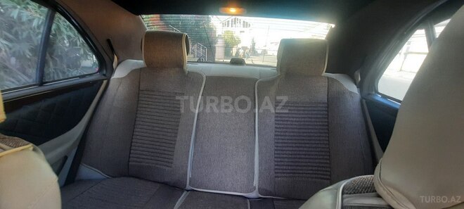 Mercedes E 230 1997, 452,000 km - 2.3 l - Bakı