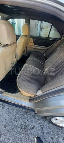 Mercedes E 230 1997, 452,000 km - 2.3 l - Bakı