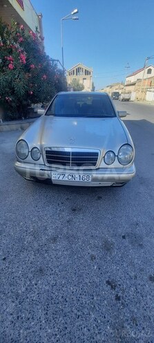 Mercedes E 230 1997, 452,000 km - 2.3 l - Bakı