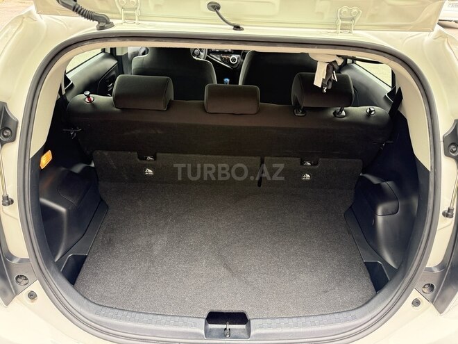 Toyota Aqua 2019, 39,000 km - 1.5 л - Bakı