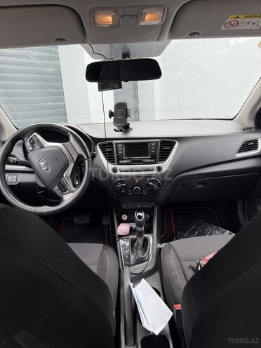 Hyundai Accent 2018, 177,000 km - 1.6 l - Bakı