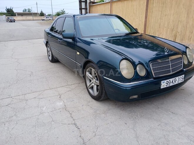 Mercedes E 230 1995, 300,000 km - 2.3 l - Şirvan