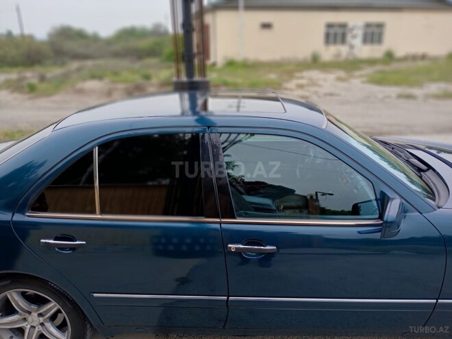 Mercedes E 230 1995, 300,000 km - 2.3 l - Şirvan