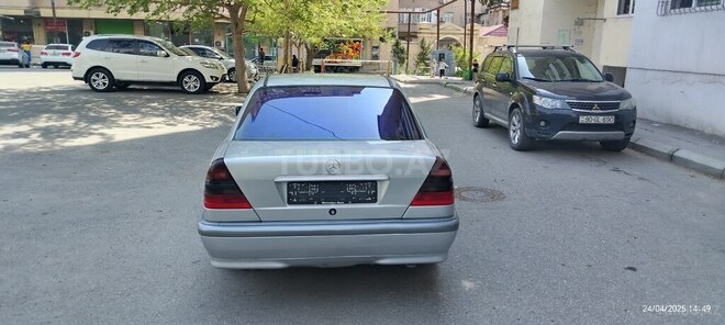 Mercedes C 220 d 1999, 388,000 km - 2.2 l - Bakı