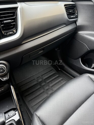 Kia Stonic 2022, 21,000 km - 1.4 l - Bakı