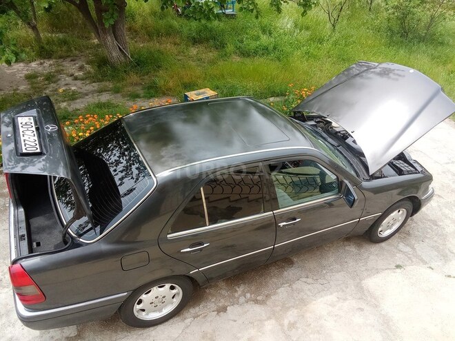 Mercedes C 220 1995, 572,455 km - 2.2 l - Bakı