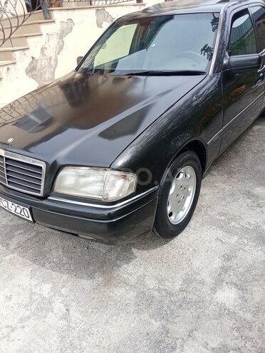 Mercedes C 220 1995, 572,455 km - 2.2 l - Bakı
