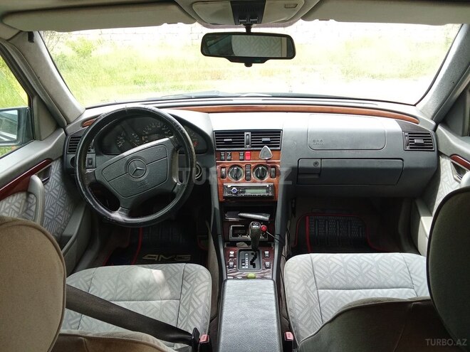 Mercedes C 220 1995, 572,455 km - 2.2 l - Bakı