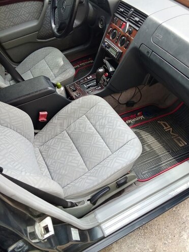 Mercedes C 220 1995, 572,455 km - 2.2 l - Bakı