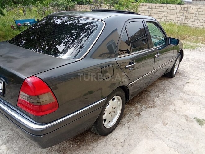 Mercedes C 220 1995, 572,455 km - 2.2 l - Bakı