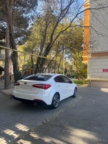 Kia Cerato 2015, 280,000 km - 2.0 l - Ağdaş