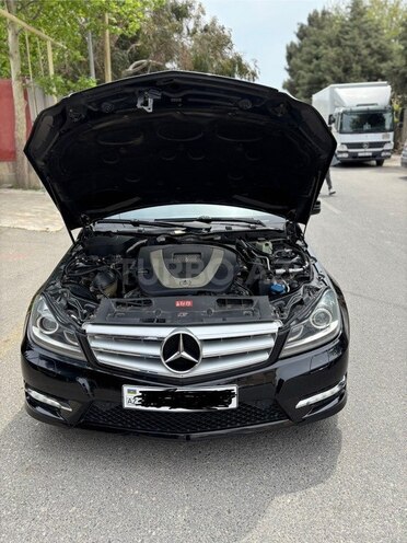 Mercedes C 350 2008, 259,000 km - 3.5 л - Bakı
