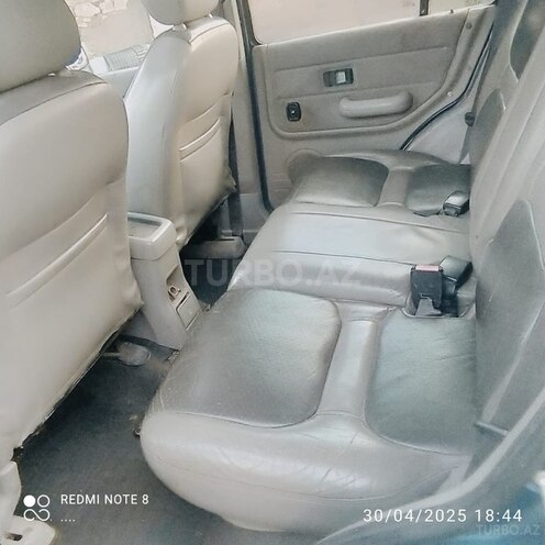Land Rover Freelander 2000, 297,000 km - 1.8 l - Tovuz
