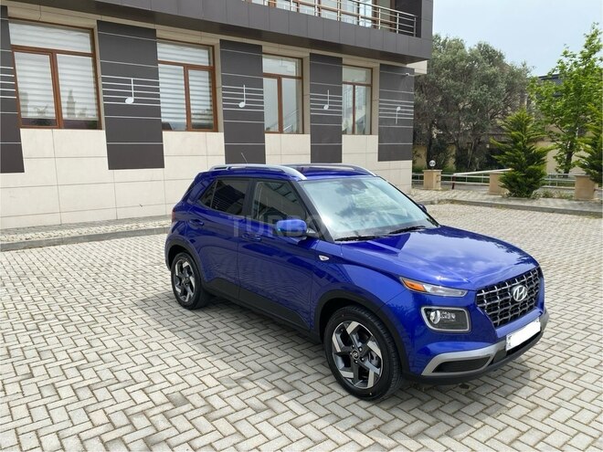 Hyundai Venue 2023, 27,000 km - 1.6 l - Bakı