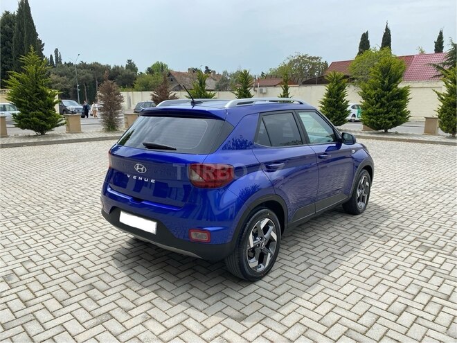 Hyundai Venue 2023, 27,000 km - 1.6 l - Bakı