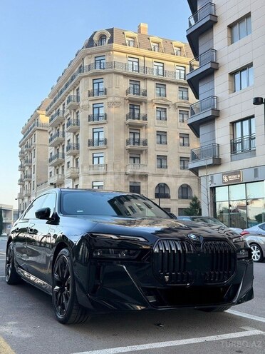 BMW i7 2023, 6,800 km - 0.0 l - Bakı