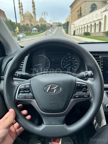 Hyundai Elantra 2017, 61,562 km - 2.0 l - Bakı