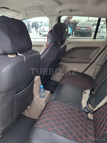 Dodge Caliber 2007, 162,000 km - 2.0 l - Quba