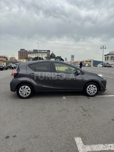 Toyota Aqua 2018, 143,000 km - 1.5 l - Bakı