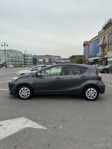 Toyota Aqua 2018, 143,000 km - 1.5 l - Bakı