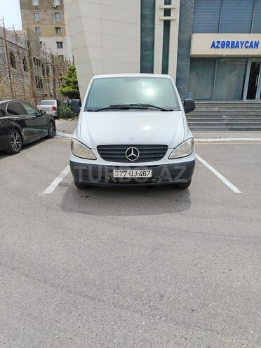 Mercedes Vito 111 2009, 173,000 km - 2.2 л - Bakı