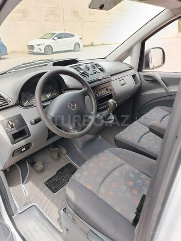 Mercedes Vito 111 2009, 173,000 km - 2.2 л - Bakı