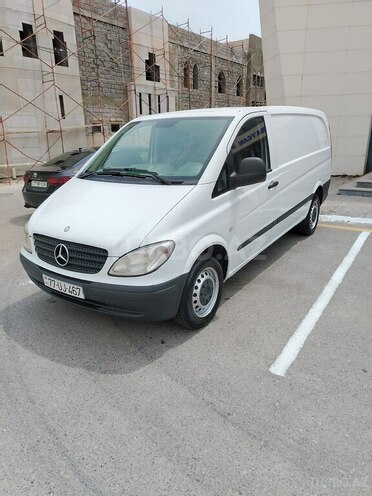 Mercedes Vito 111 2009, 173,000 km - 2.2 л - Bakı