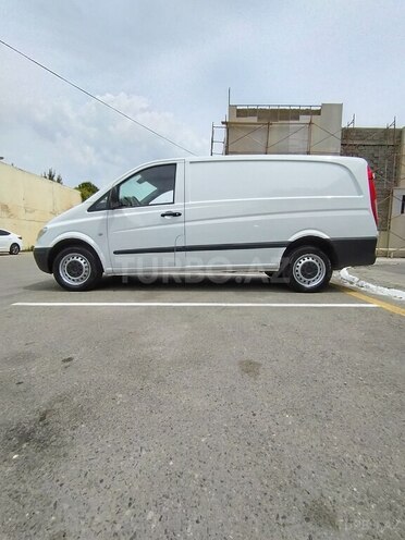 Mercedes Vito 111 2009, 173,000 km - 2.2 л - Bakı