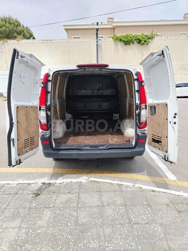 Mercedes Vito 111 2009, 173,000 km - 2.2 л - Bakı